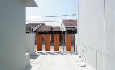 Rumah Free Renov 15 Mnt ke RS. Taman Harapan Baru Dibantu KPR J-32247