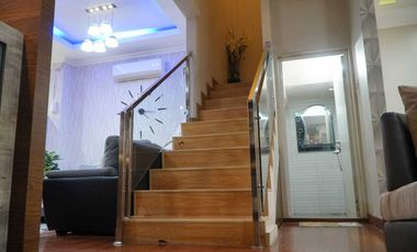 DIJUAL RUMAH MEWAH FULLY FURNISHED KOMPLEK DIAN REGENCY PALEMBANG