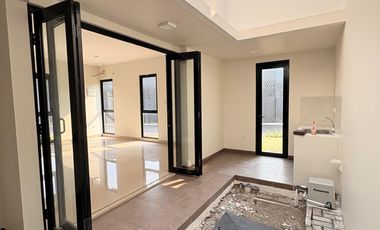 Rumah 2 Lantai Regia Premium Hook Summarecon Crown Gading