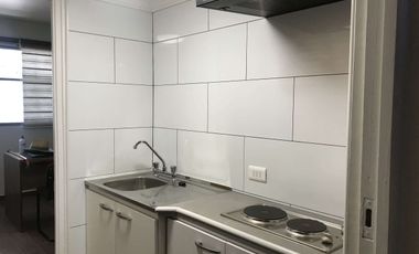 Oficina de 16 m2, 1 privado 1 baño, excelente ubicación