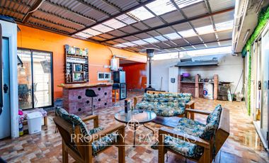 Casa remodelada en sector La Pampa