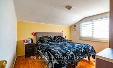 Casa remodelada en sector La Pampa