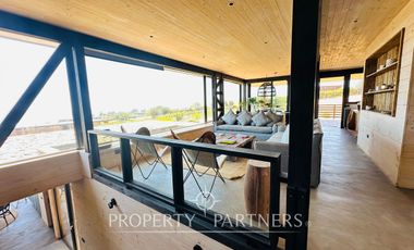 Pichilemu, Soñada Casa con vista a Punta de Lobos