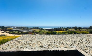 Pichilemu, Soñada Casa con vista a Punta de Lobos