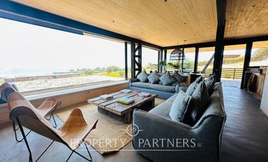 Pichilemu, Soñada Casa con vista a Punta de Lobos
