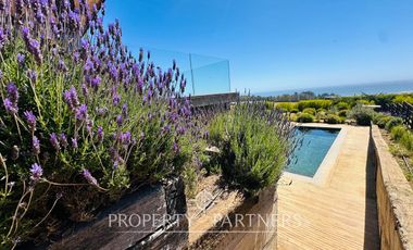 Pichilemu, Soñada Casa con vista a Punta de Lobos