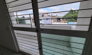 Casa en Calle Monte Olimpo, cerca del Estadio Jalisco