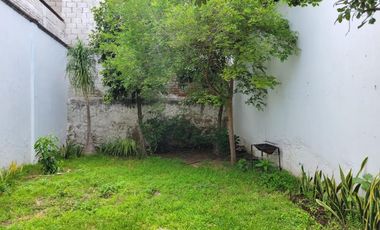 Casa en Calle Monte Olimpo, cerca del Estadio Jalisco