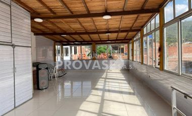 VENTA de CASAS en LOS PATIOS
