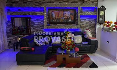 VENTA de CASAS en LOS PATIOS