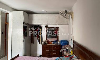 VENTA de CASAS en LOS PATIOS