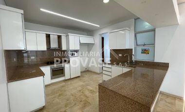 VENTA de CASAS en LOS PATIOS