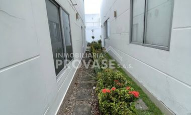 VENTA de CASAS en LOS PATIOS