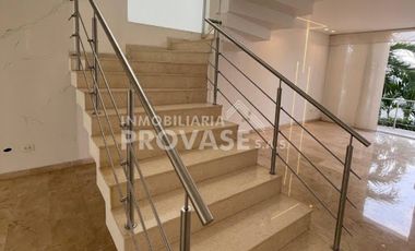 VENTA de CASAS en LOS PATIOS