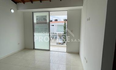 VENTA de CASAS en LOS PATIOS