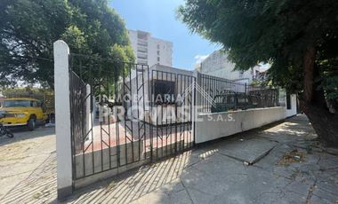 VENTA de CASA COMERCIAL en CUCUTA