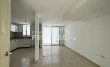 VENTA de CASAS en LOS PATIOS