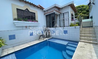 VENTA de CASAS en LOS PATIOS