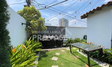 VENTA de CASAS en LOS PATIOS