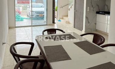VENTA de CASAS en LOS PATIOS
