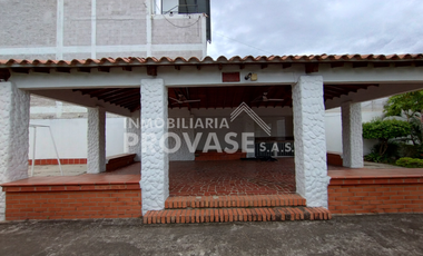 ARRIENDO de CASAS en LOS PATIOS