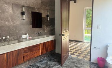 VENTA, Quinta tipo hacienda moderna en Cansahcab, YUCATÁN. Céntrica e impecable!