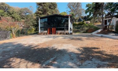 LOCAL COMERCIAL EN AV. PRINCIPAL MONTE ALTO