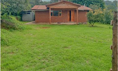 ACOGEDORA CASA DE CAMPO EN RENTA EN VALLE DE BRAVO