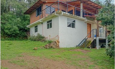 AMPLIA CASA CAMPESTRE EN RENTA EN VALLE DE BRAVO