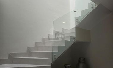 Casa en Venta Punta del Cielo, coto Punta Coral, Modelo Donei