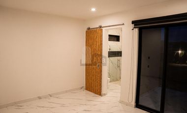 Residencia en venta fraccionamiento Reyes 3ro- Tlajomulco de Zúñiga Jalisco