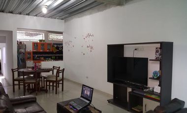 VENTA de CASAS en LOS PATIOS