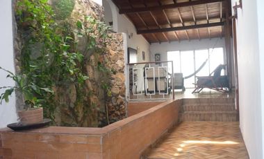 VENTA de CASAS en LOS PATIOS