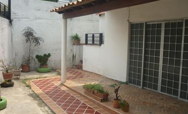 VENTA de CASAS en LOS PATIOS