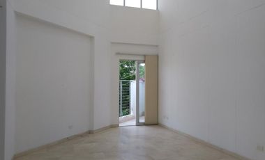 VENTA de CASAS en LOS PATIOS