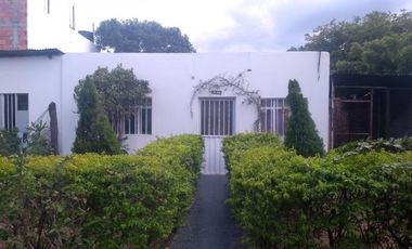 VENTA de CASAS en LOS PATIOS