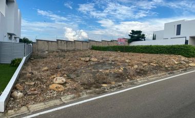 VENTA de LOTES en VILLA DEL ROSARIO