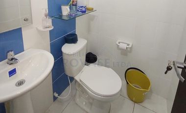 VENTA de BODEGAS en LOS PATIOS