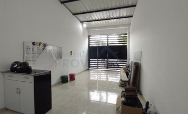 VENTA de BODEGAS en LOS PATIOS