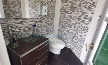 VENTA de CASAS en LOS PATIOS