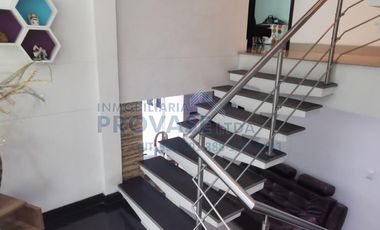 VENTA de CASAS en LOS PATIOS