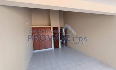 VENTA de CASAS en LOS PATIOS