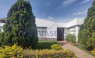 VENTA de CASAS en LOS PATIOS