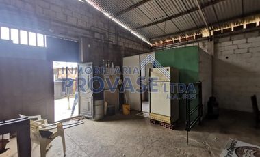 VENTA de BODEGAS en LOS PATIOS