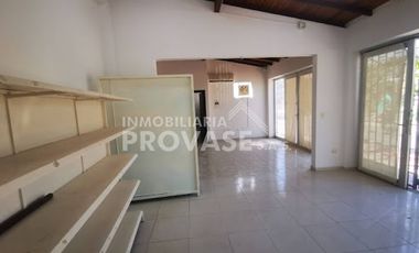 VENTA de LOCALES en LOS PATIOS