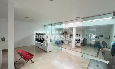 VENTA de CASAS en LOS PATIOS