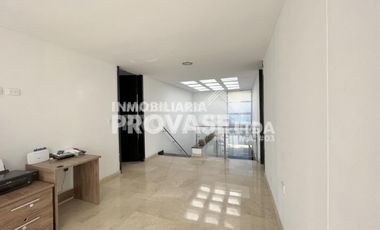 VENTA de CASAS en LOS PATIOS