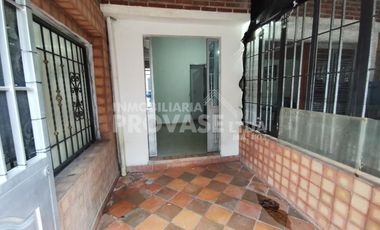 VENTA de CASAS en LOS PATIOS