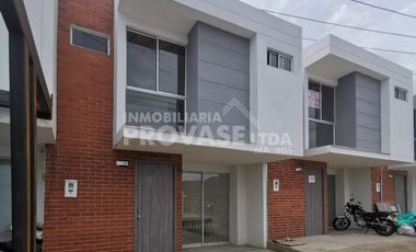VENTA de CASAS en LOS PATIOS