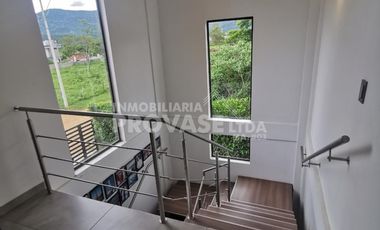 VENTA de CASAS en LOS PATIOS